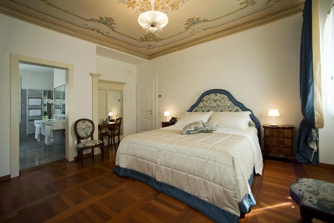 Hotel Donna Lucia Ponzano Veneto Italy