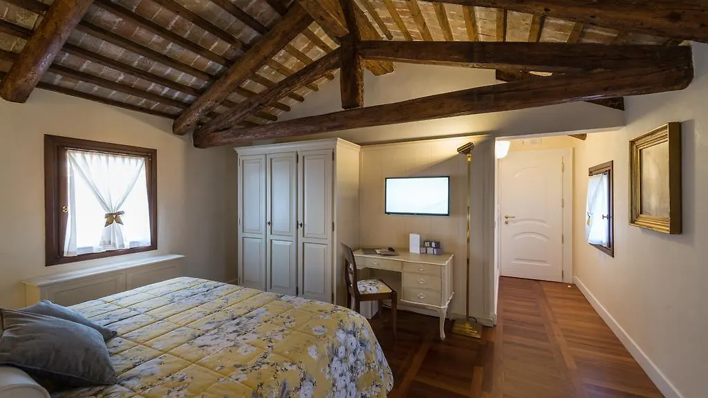 Hotel Donna Lucia Ponzano Veneto 4*,  Italy