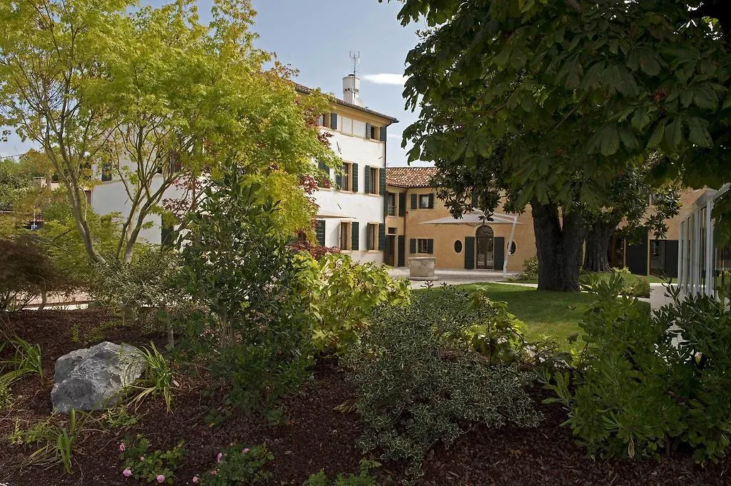 Hotel Donna Lucia Ponzano Veneto 4*,  Italy
